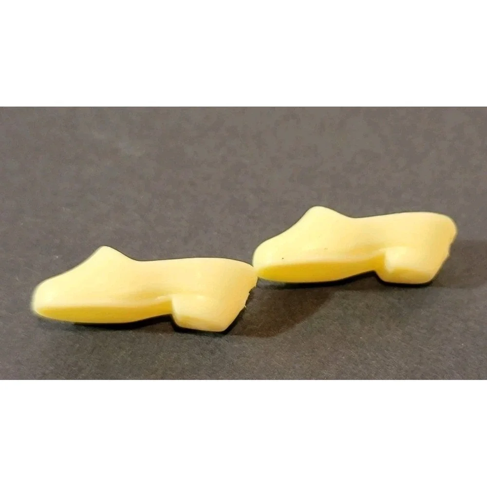 Vintage Barbie Doll Light Yellow‎ Flats Shoes Slipper Doll Accessory